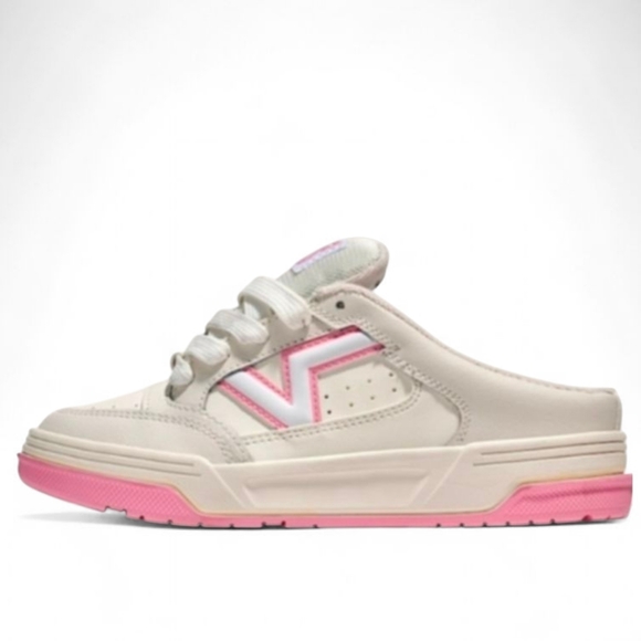 Vans Upland Mules - Picture 4 of 10